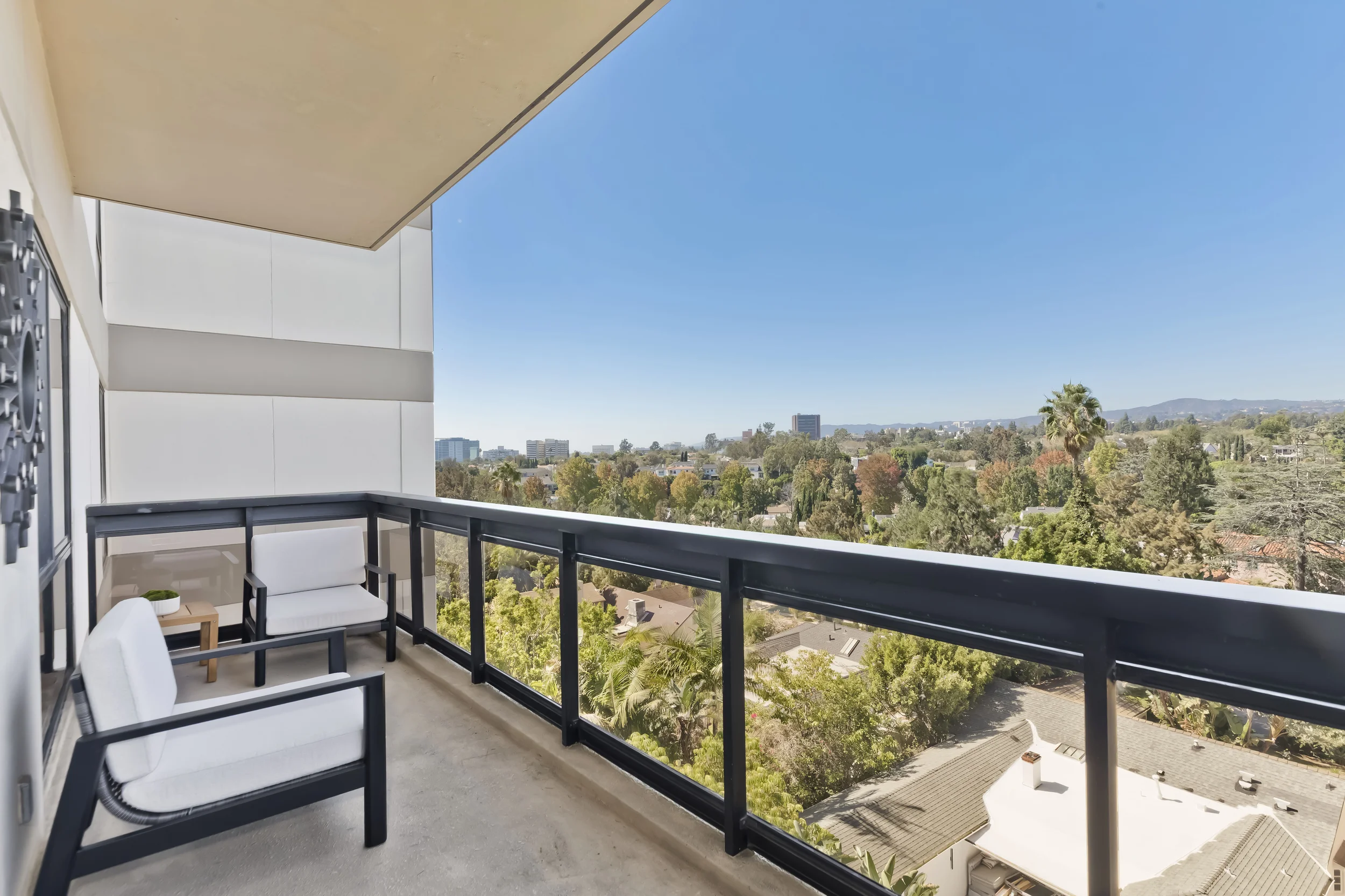 10445 Wilshire Blvd #703 photo 3