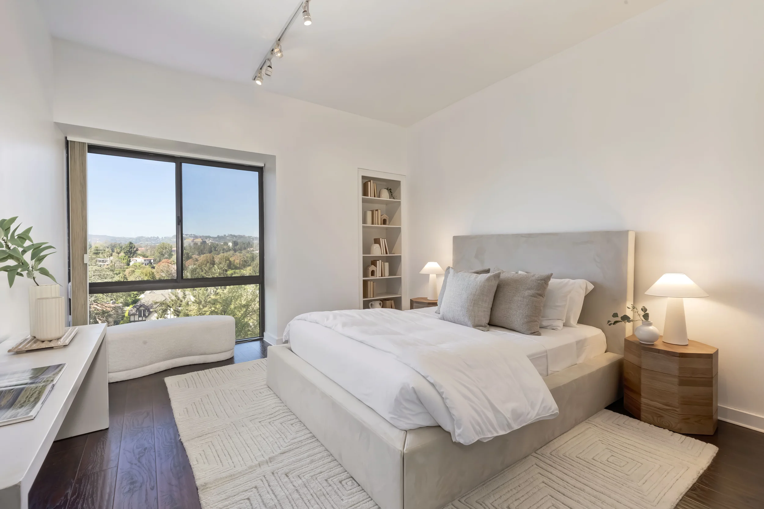 10445 Wilshire Blvd #703 photo 10