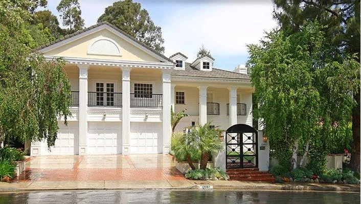 12092 Summit Circle