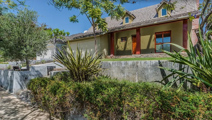 1362 Woodruff Ave