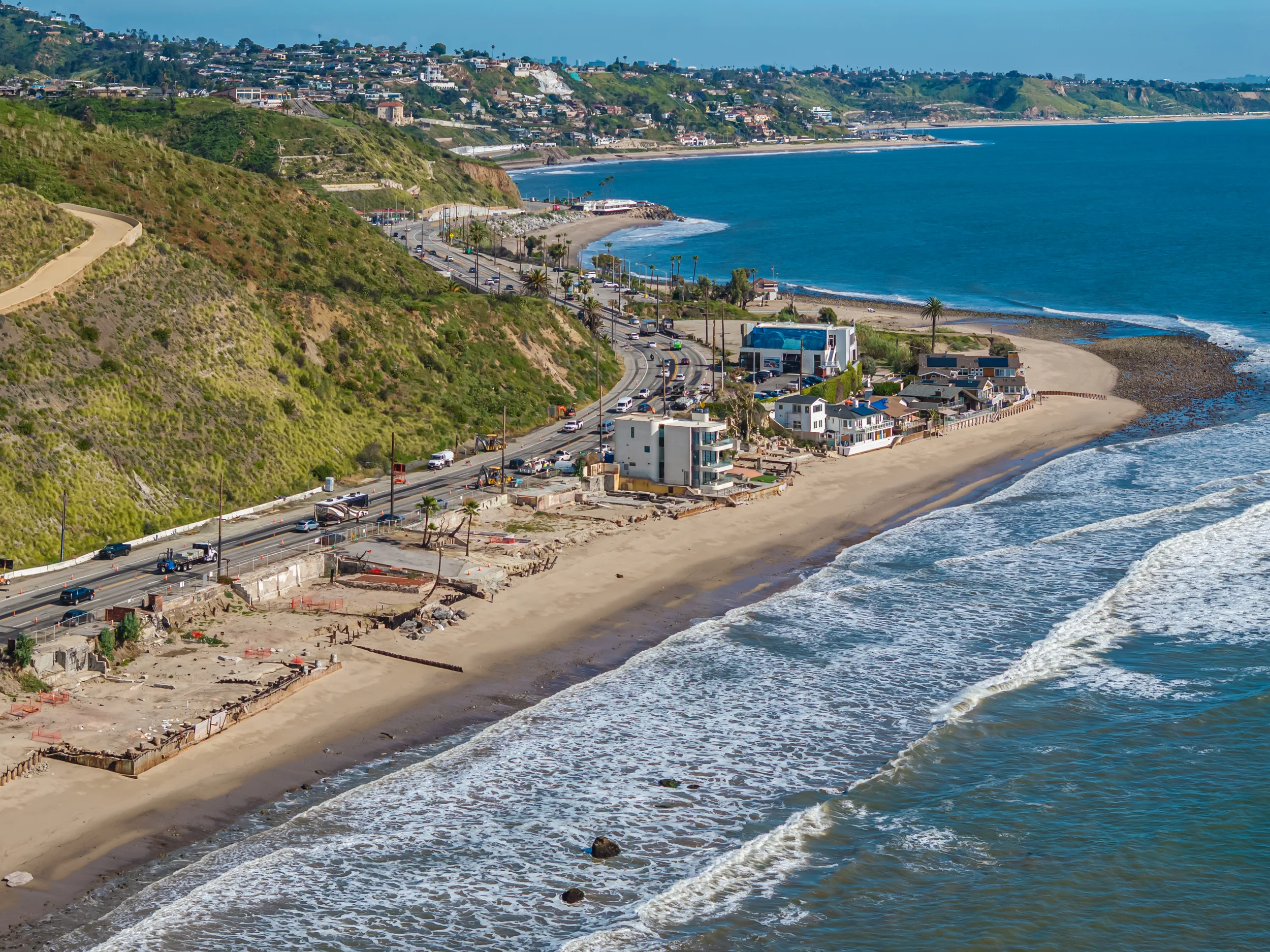 18912 Pacific Coast Hwy photo 22