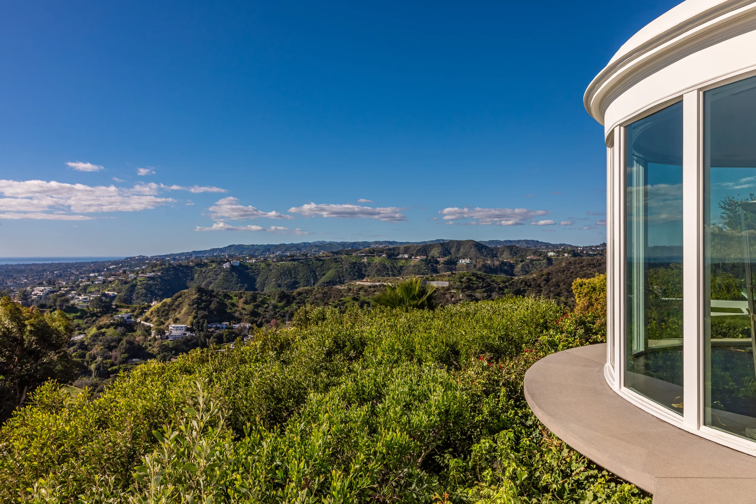 610 Arkell Dr photo 6