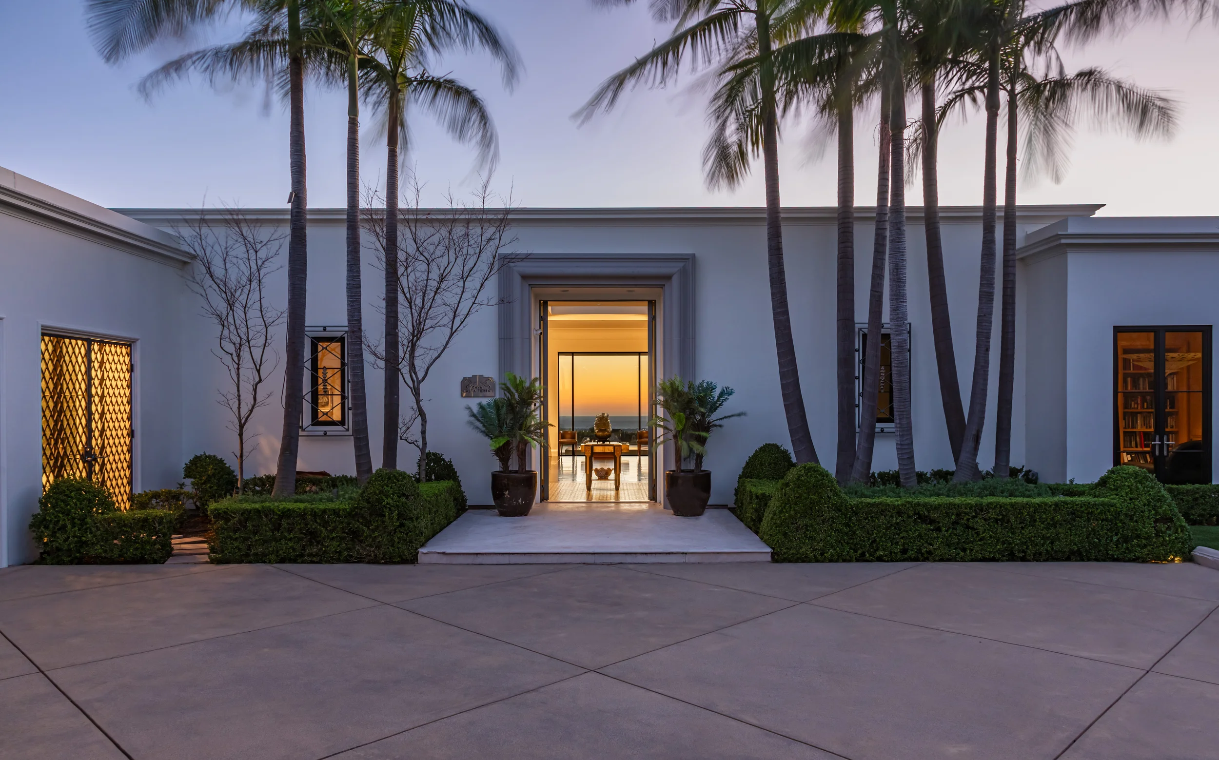 610 Arkell Dr photo 10